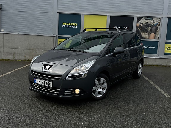 Peugeot 5008 2 of 16