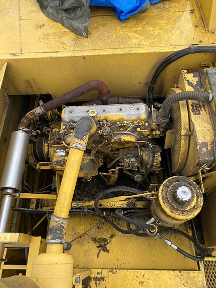 New Holland 8030 7 of 10