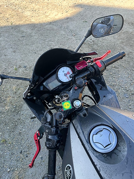 Yamaha YZF-R 125 7 of 10