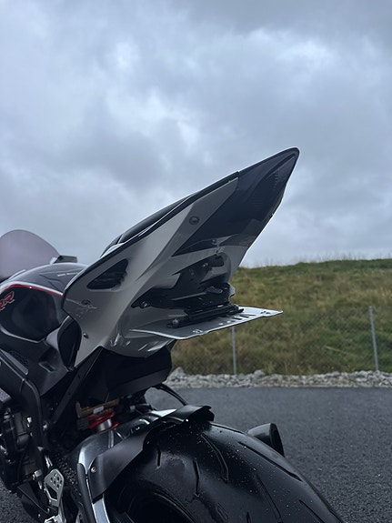BMW S 1000 RR 19 of 26