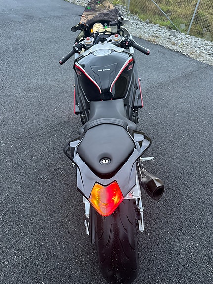 BMW S 1000 RR 20 of 26
