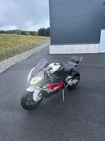 BMW S 1000 RR 4 of 26