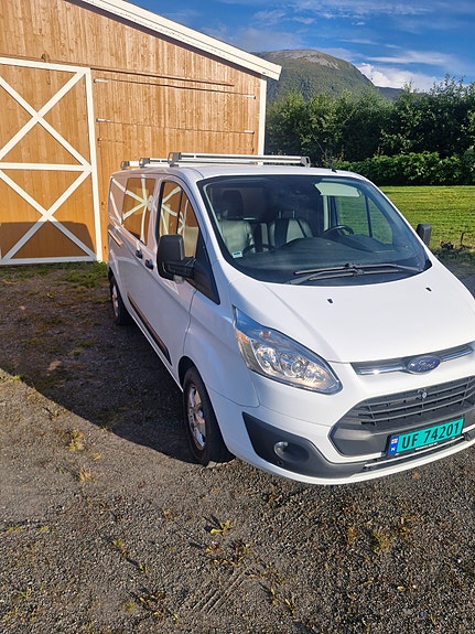 Ford Transit Custom 310L 12 of 12