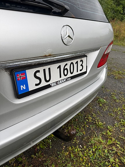 Mercedes-Benz E220 d 6 of 21