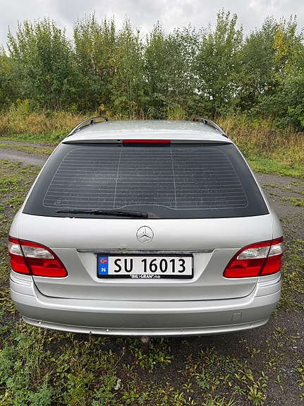 Mercedes-Benz E220 d 5 of 21
