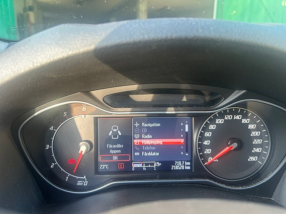 Ford Mondeo 8 of 18