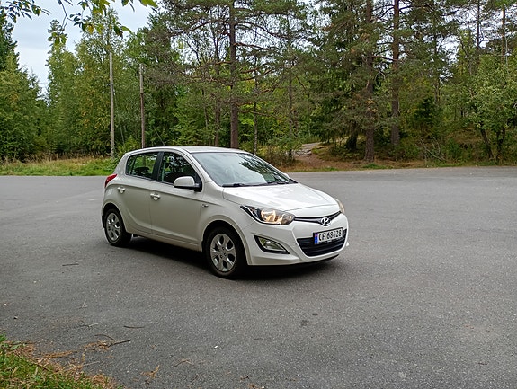 Hyundai i20 8 of 30