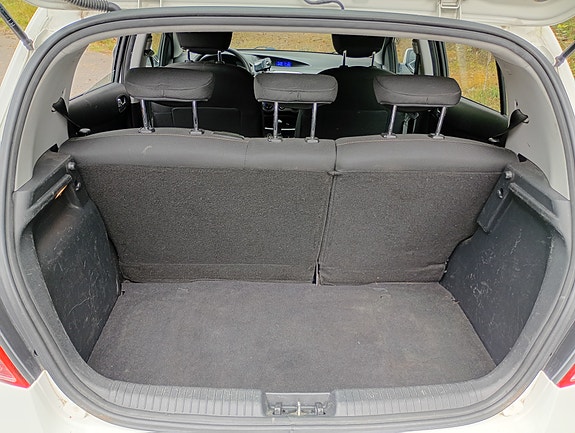 Hyundai i20 15 of 30