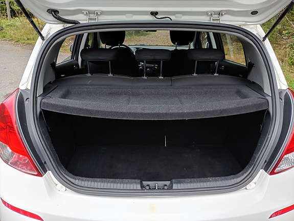 Hyundai i20 13 of 30