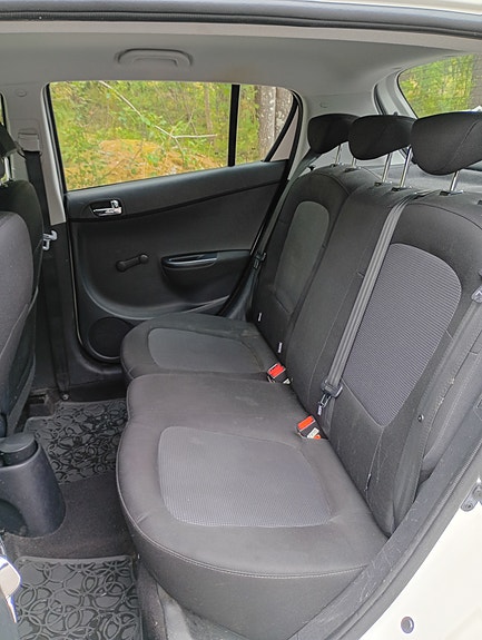 Hyundai i20 21 of 30
