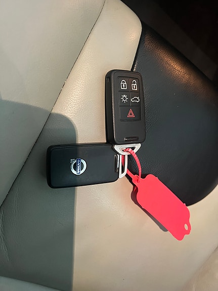 Volvo V40 Cross Country 24 of 30