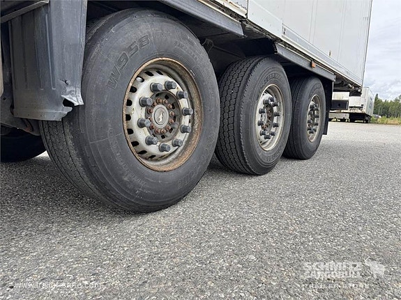 Schmitz Cargobull Reefer Multitemp 8 of 10