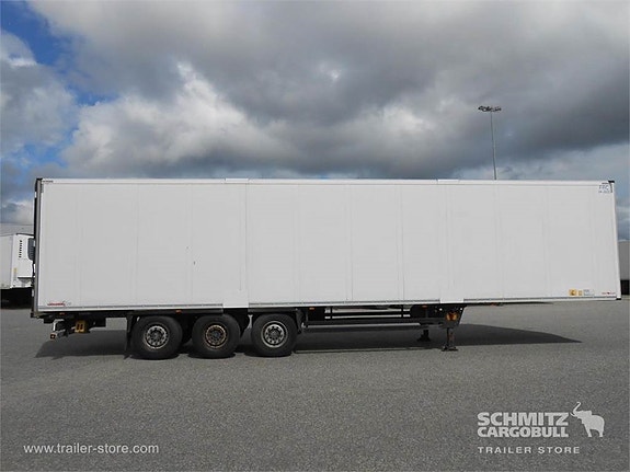 Schmitz Cargobull Reefer Multitemp 8 of 11