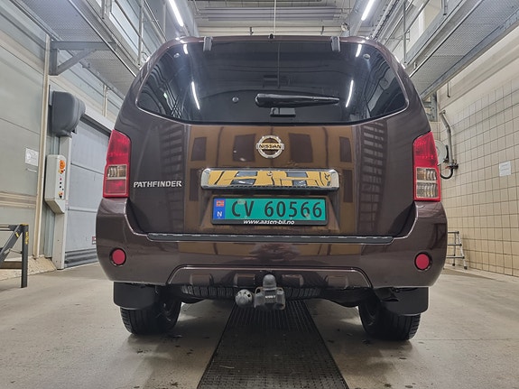 Nissan Pathfinder 6 of 30