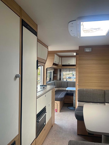Dethleffs Camper 650 13 of 28