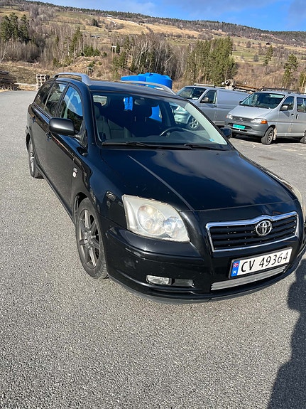 Toyota Avensis 5 of 7