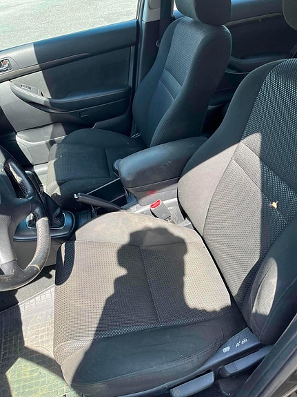 Toyota Avensis 6 of 7