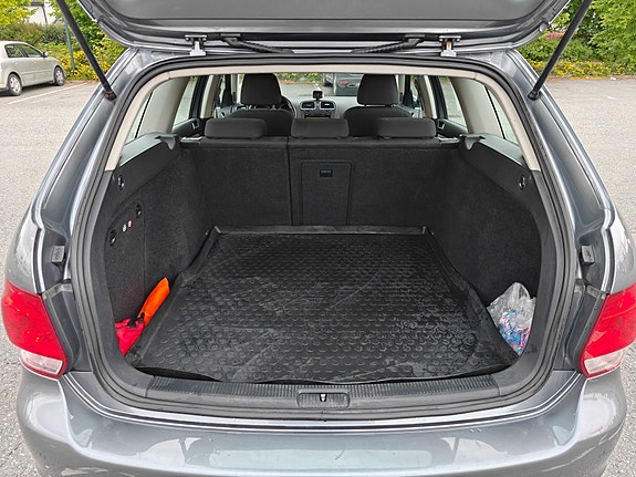 Volkswagen Golf VI 9 of 19