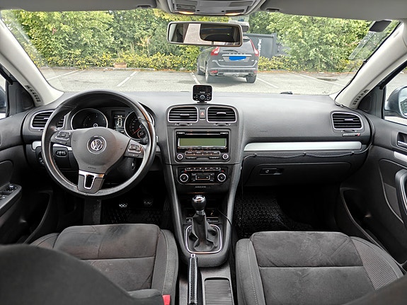 Volkswagen Golf VI 6 of 19