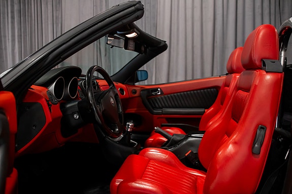 Alfa Romeo Spider 29 of 30
