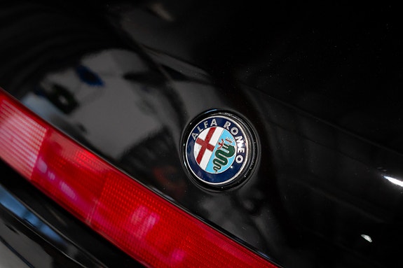 Alfa Romeo Spider 24 of 30