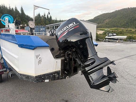 Kaasbøll 606 teinebåt med Suzuki DF90 18 of 30
