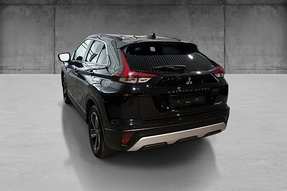 Mitsubishi Eclipse Cross 4 of 21