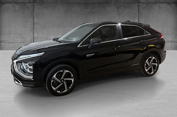 Mitsubishi Eclipse Cross 2 of 21