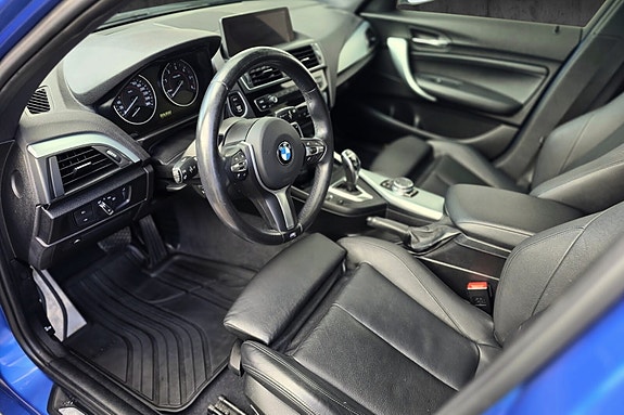 BMW 120d 6 of 15