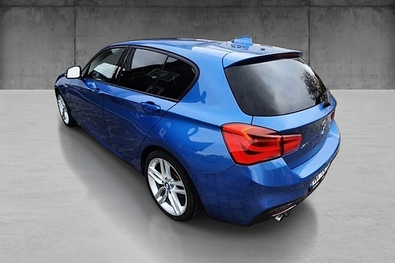 BMW 120d 2 of 15