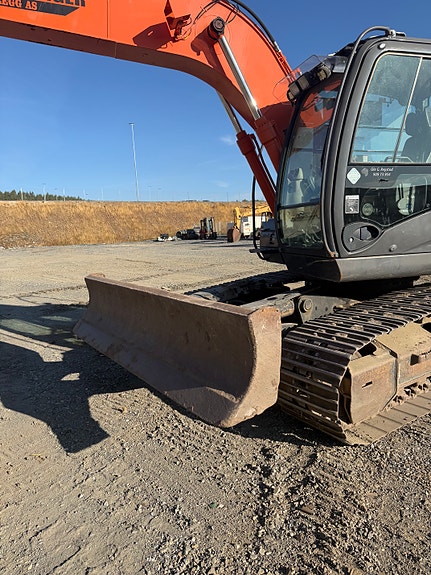 Hitachi 160 lc 13 of 19