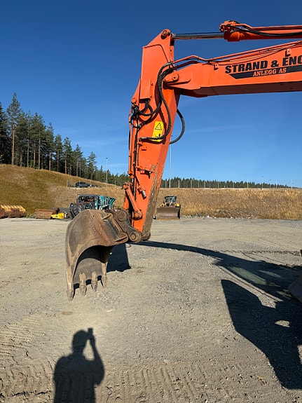 Hitachi 160 lc 12 of 19