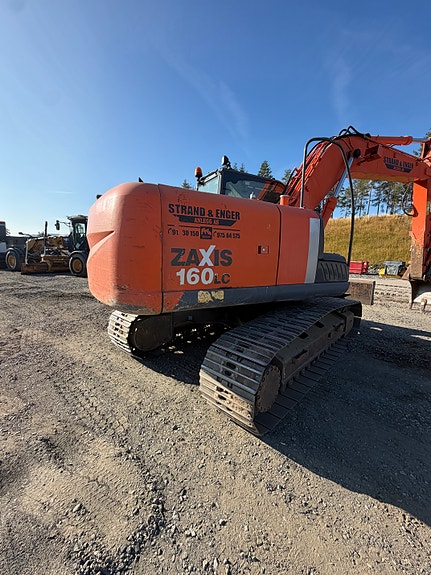 Hitachi 160 lc 2 of 19