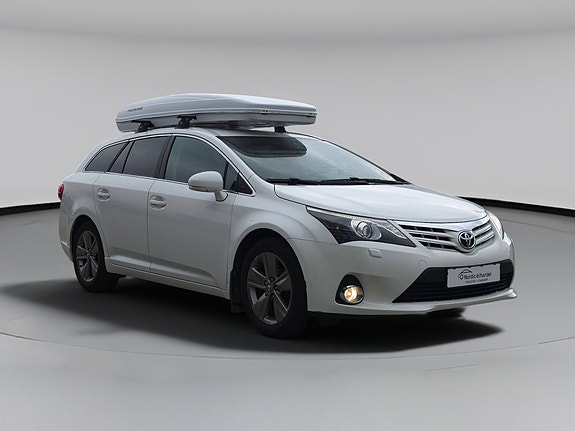 Toyota Avensis 9 of 30