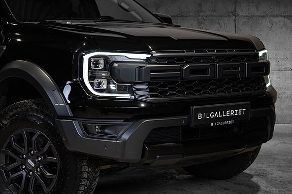 Ford Ranger Raptor 3 of 30