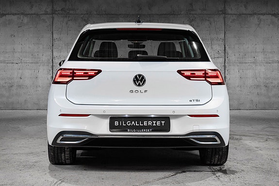 Volkswagen Golf VIII 7 of 30