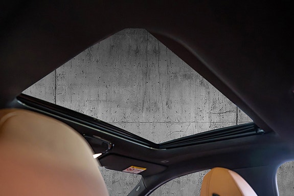 BMW i4 16 of 30