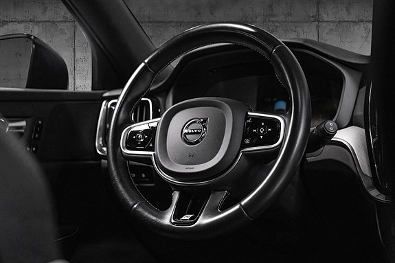 Volvo V60 19 of 30