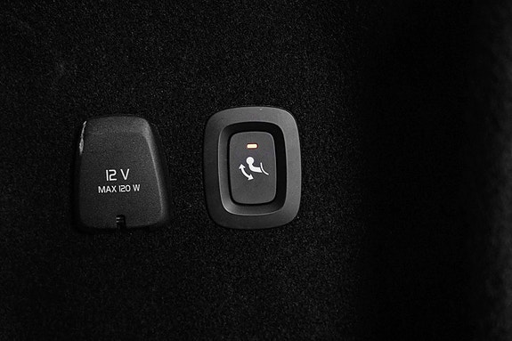 Volvo V60 14 of 30
