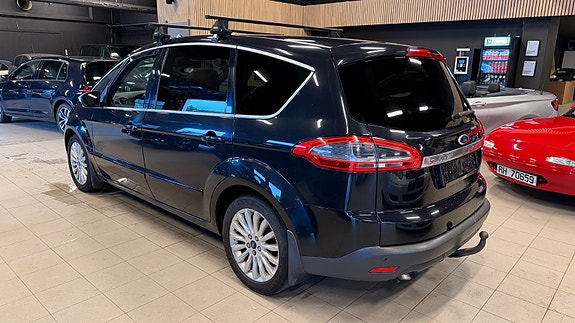 Ford S-MAX 15 of 18