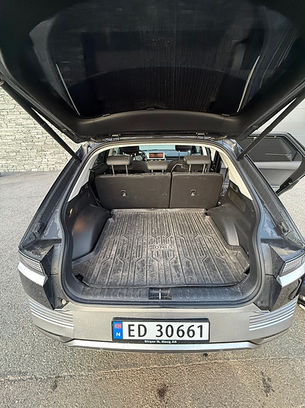 Hyundai Ioniq 5 10 of 21