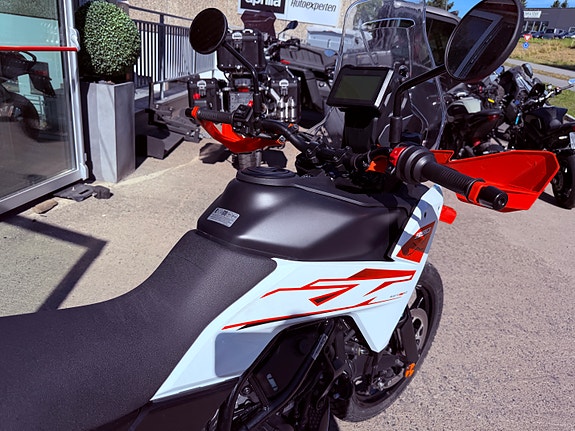 KTM 390 Adventure 2 of 14