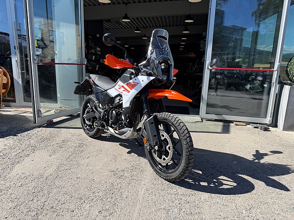KTM 390 Adventure 14 of 14