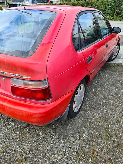 Toyota Corolla 21 of 24