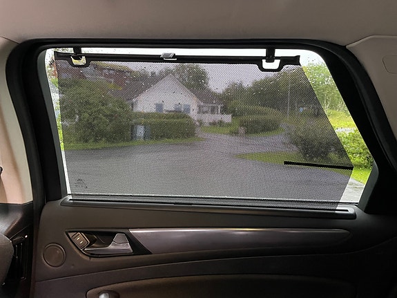Ford Mondeo 15 of 21