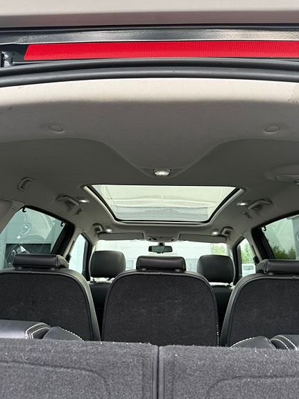 Ford S-MAX 5 of 16
