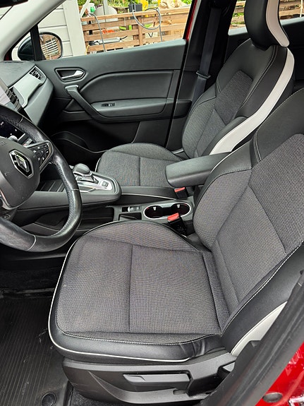 Renault Captur 13 of 24