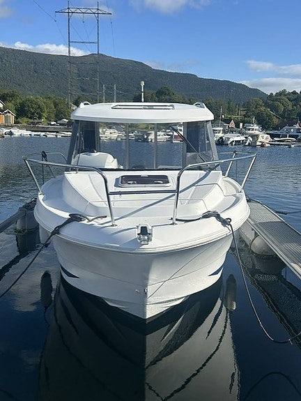 Beneteau Antares 680 – Suzuki 115 hk – mye utstyr –  ny service 2026! 3 of 30