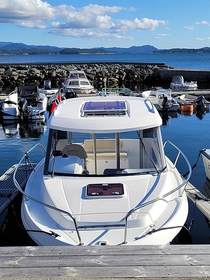 Beneteau Antares 680 – Suzuki 115 hk – mye utstyr –  ny service 2026! 6 of 30