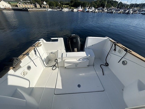 Beneteau Antares 680 – Suzuki 115 hk – mye utstyr –  ny service 2026! 29 of 30